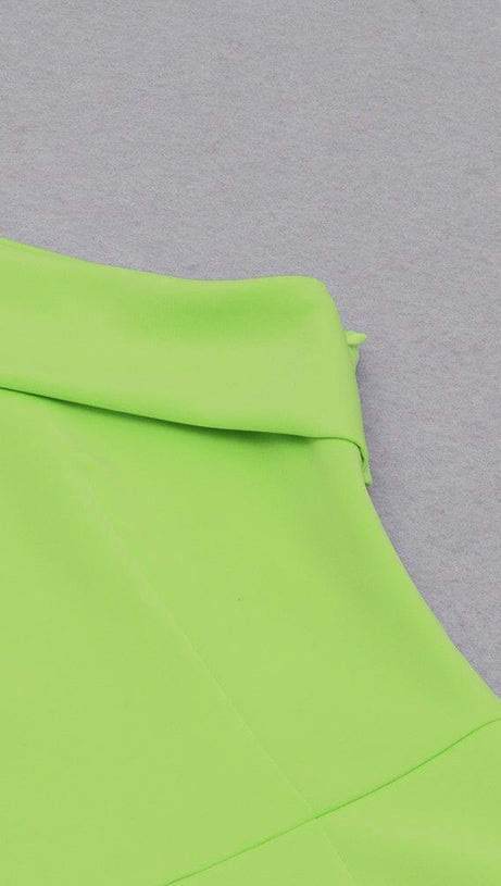 ONE SHOULDER BELT MIDI DRESS IN GREEN