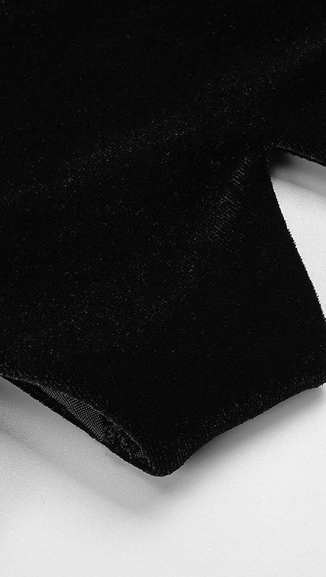 BACKLESS CUT-OUT DETAILED VELVET MIDI DRESS