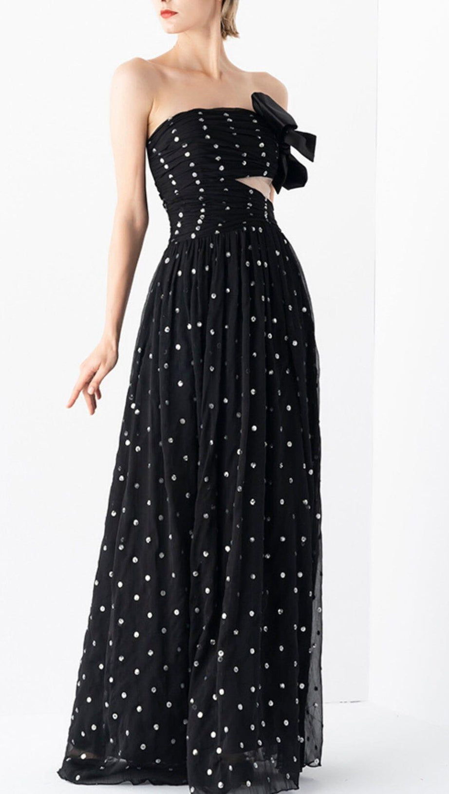 POLKA DOT BANDEAU DRESS IN BLACK