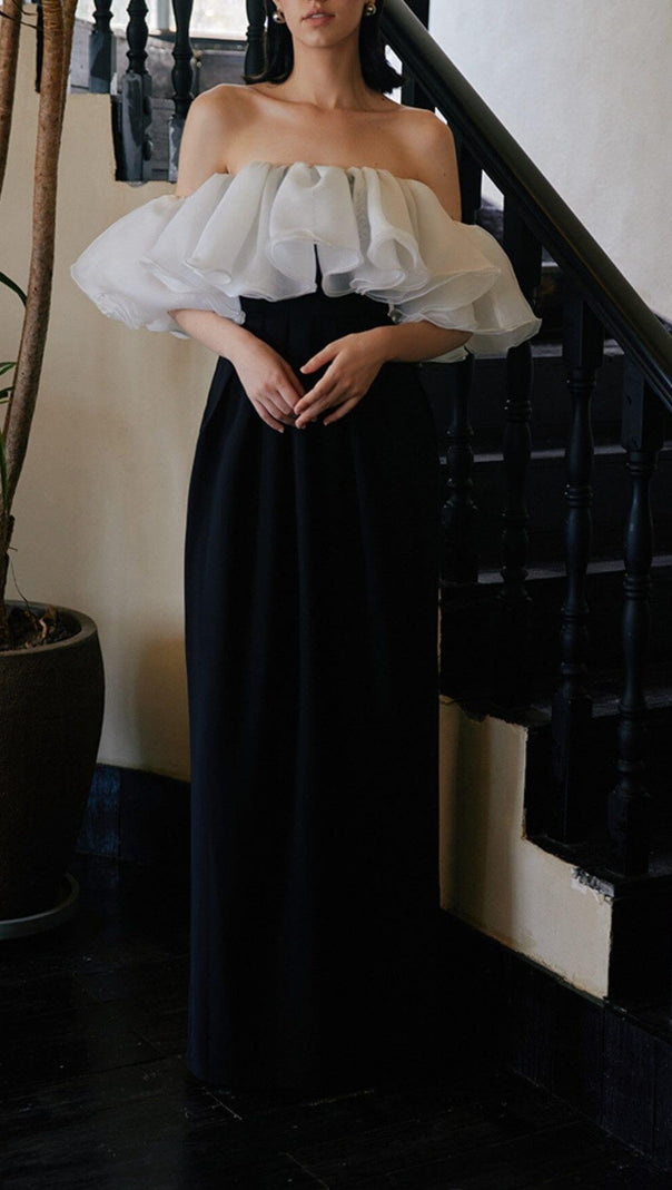 AIIZIE STITCHED OFF-THE-SHOULDER SLIM DRESS IN BLACK - product image