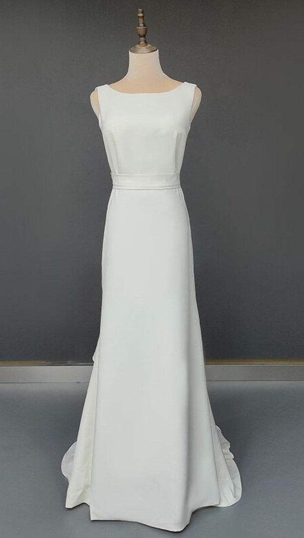 AIIZIE LAMINATED RUFFLE SLEEVELESS DRESS IN WHITE - product image