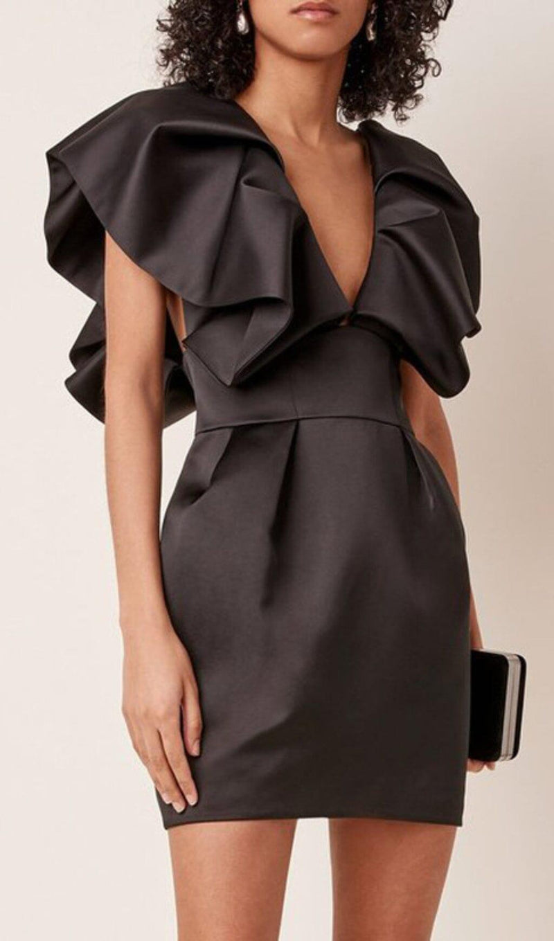 DEEP V THREE-DIMENSIONAL SHOULDER DESIGN DRESS IN BLACK