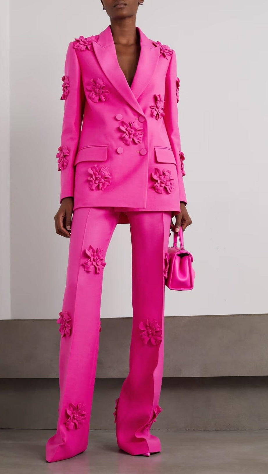 DOUBLE-BREASTED THREE DIMENSIONAL FLORAL SUIT JACKET IN PINK