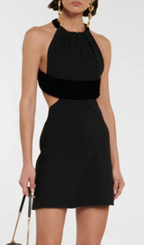 HANGING NECK BACKLESS WAIST HOLLOWED OUT DRESS IN BLACK