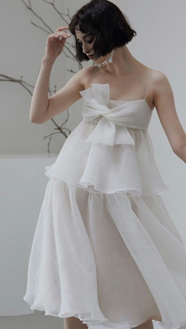 AIIZIE SUSPENDER BOW STRAPLESS SEERSUCKER DRESS IN WHITE - product image