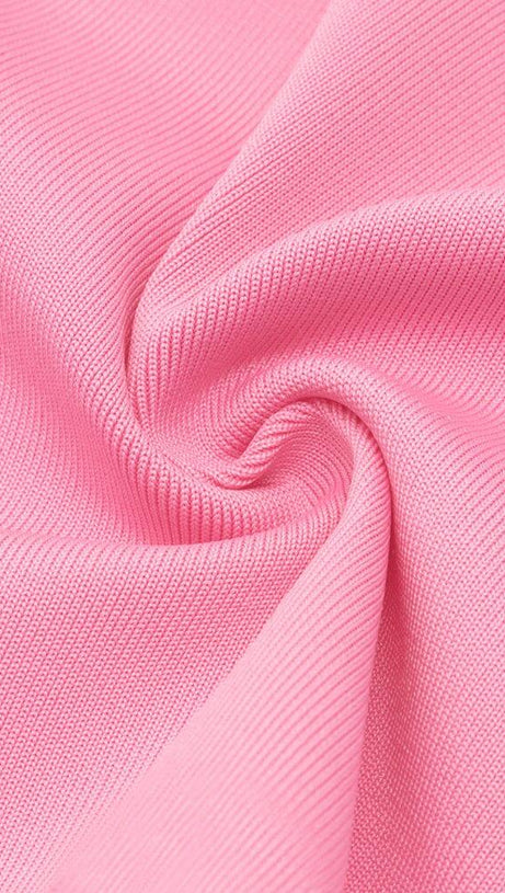 BARBIE PINK MESH FABRIC STITCHED SQUARE-NECK HALTERNECK DRESS