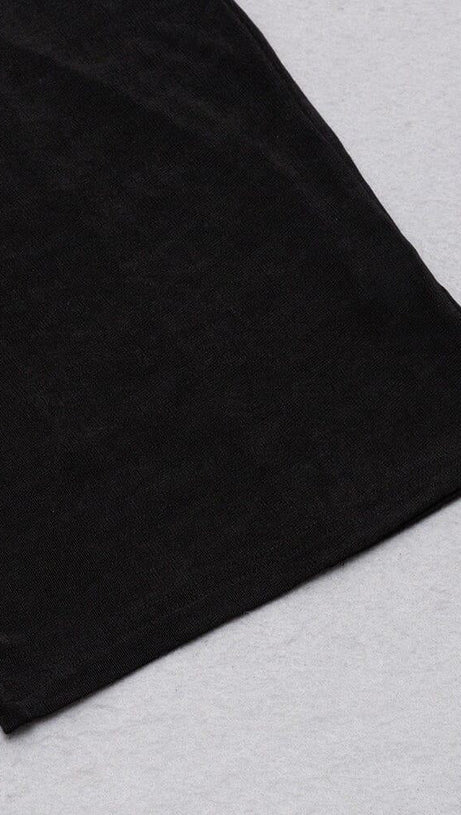 BLACK LEAKY SHOULDER CROSS-LACE-UP SLIM-FIT DRESS