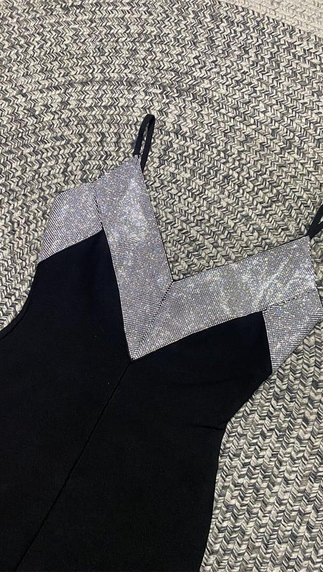 BLACK V-NECK RHINESTONE DECORATIVE SUSPENDER DRESS