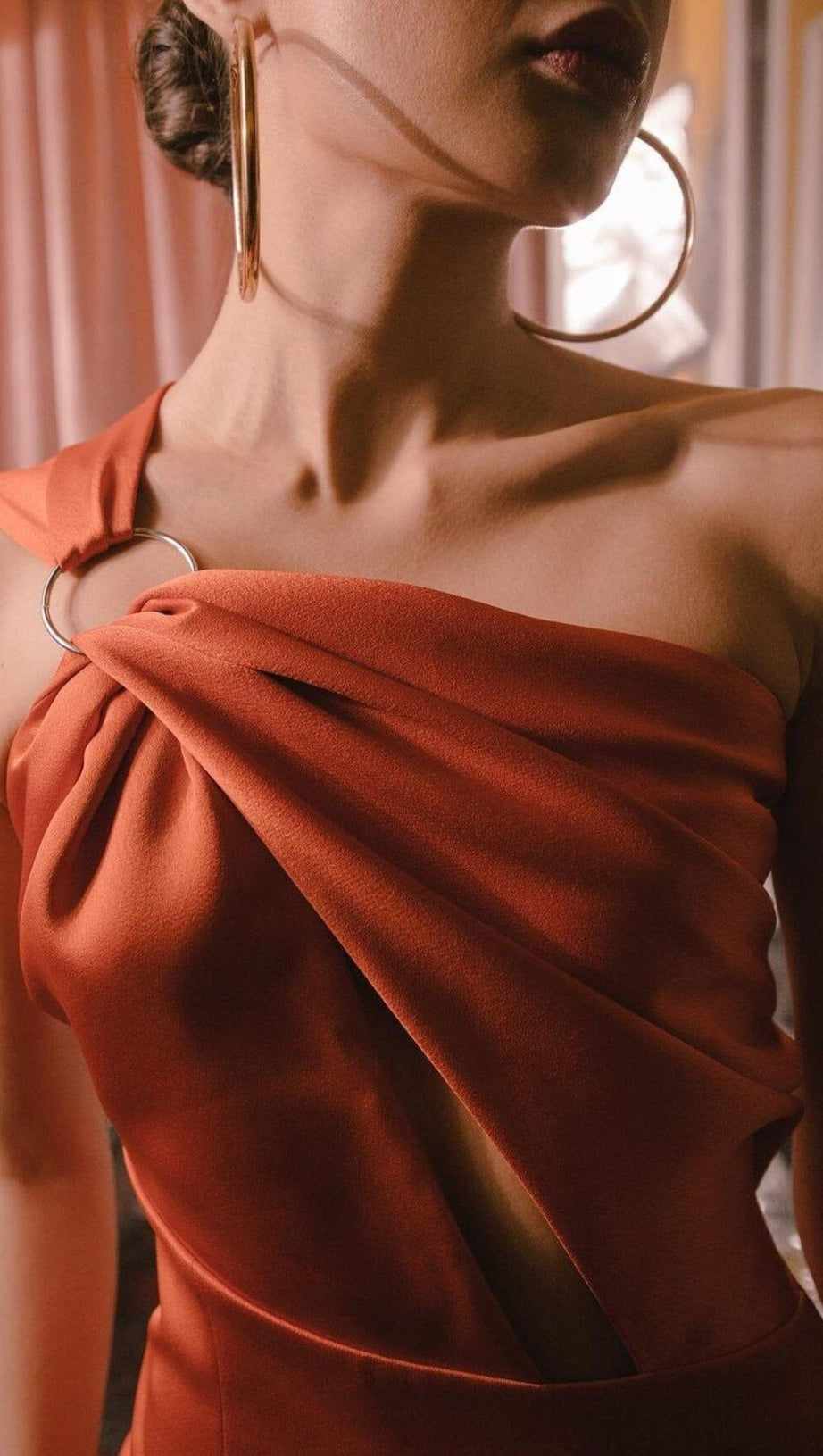 ONE-SHOULDER SATIN HIGH-SLIT MAXI DRESS