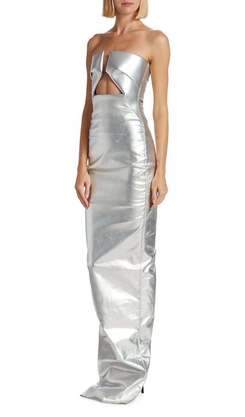 FAUX LEATHER STRAPLESS MAXI DRESS IN SILVER