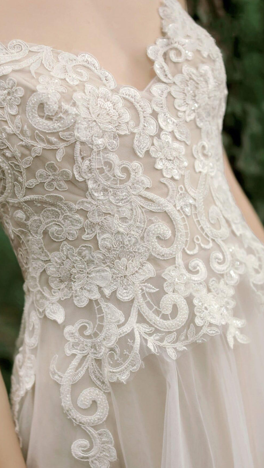 MESH LACE HALTER SIMPLE MORI MAXI DRESS IN WHITE