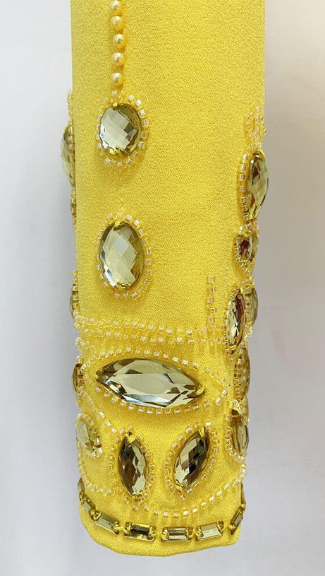 SET DI PERLINE DI CRISTALLO GIALLE HEAVY INDUSTRY, TOP CORTO E ABITO SEXY