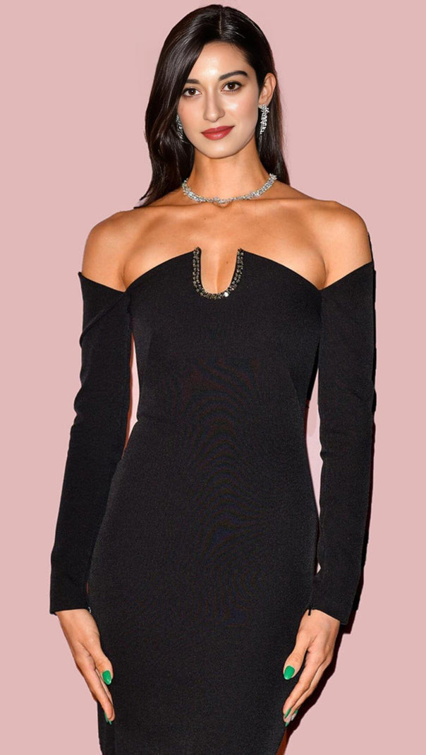 AIIZIE SLIM-FIT CHEST HOLLOW OFF-THE-SHOULDER MAXI DRESS IN BLACK - product image