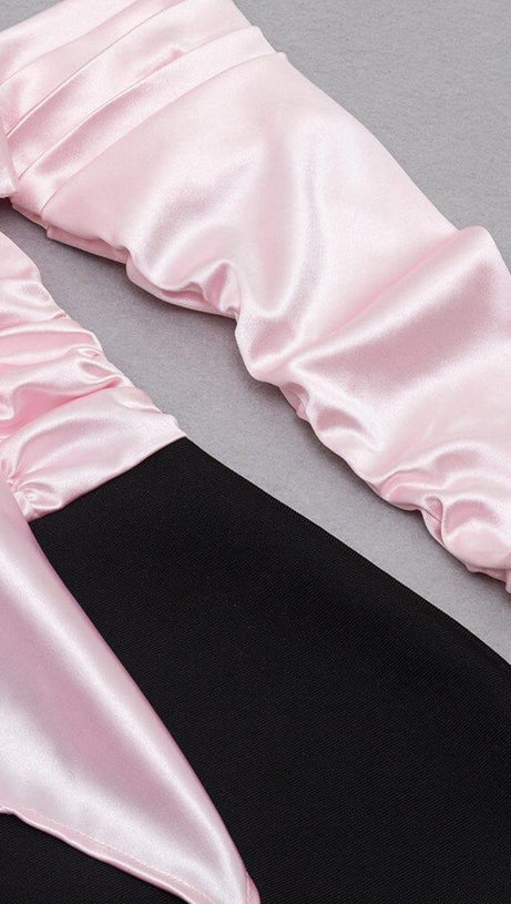 SPLICING ONE LINE SHOULDER LARGE BOW DRESS IN BLACK AND PINK