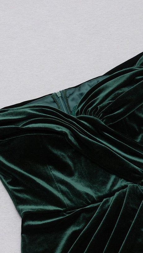 VELVET ONE-LINE SHOULDER HIGH SLIT DRESS IN DARK GREEN