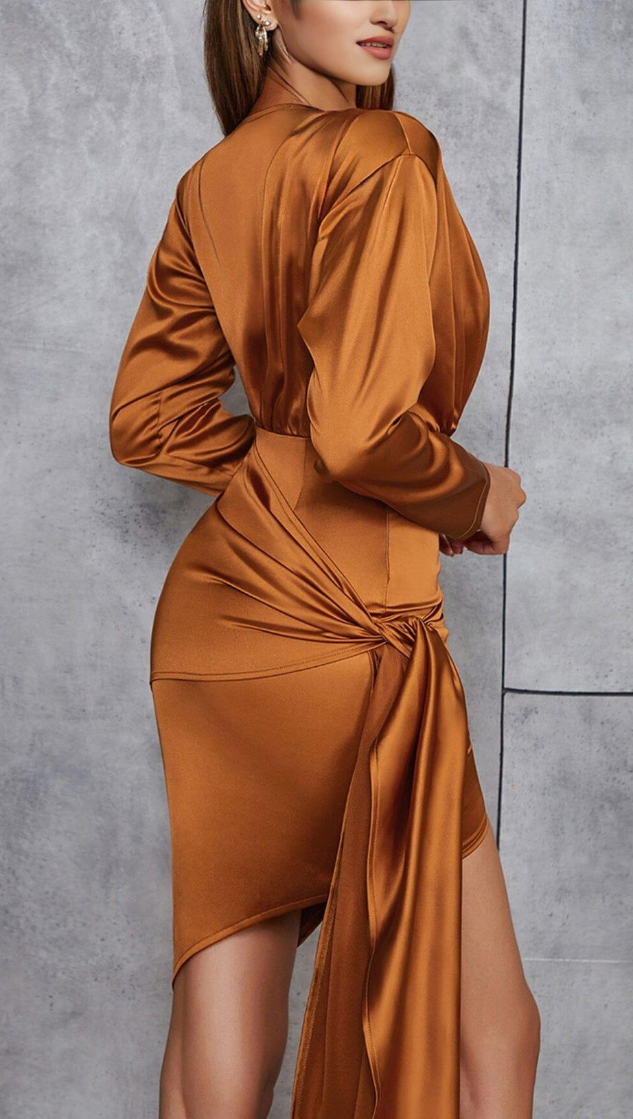 IRREGULAR RUFFLED BUTTOCK WRAP DRESS IN CARAMEL