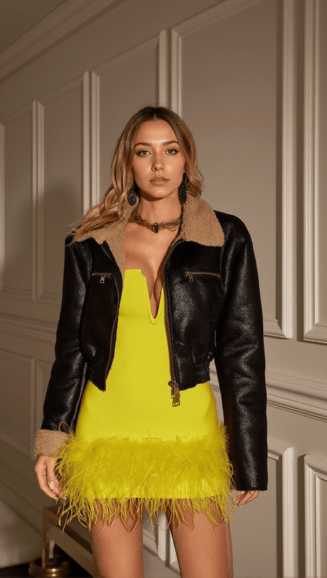 VESTITO VEER SENZA SPALLINE CON BENDAGGI IN PIUME GIALLO