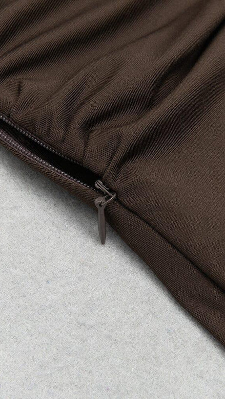 PLEATED SLEEVELESS BANDAGE MIDI DRESS