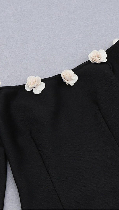 ONE-LINE SHOULDER FLORAL BANDAGE WRAP HIP DRESS IN BLACK