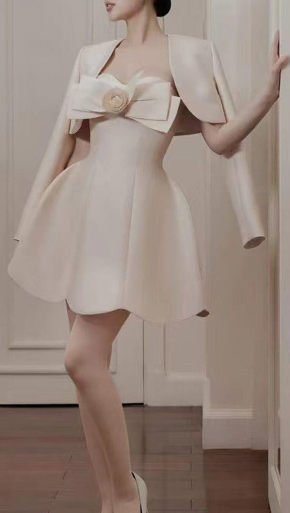 BOW DECORATIVE BANDEAU DRESS SET IN CHAMPAGNE