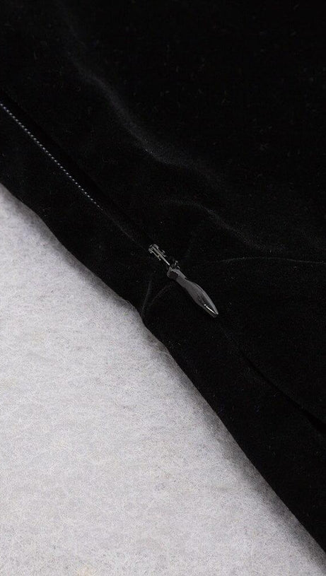 VELVET LACE ONE PIECE NECKLINE VINTAGE MIDI DRESS IN BLACK