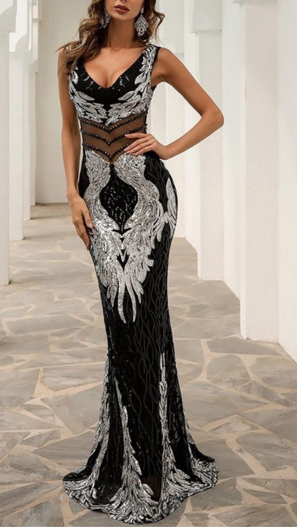 AIIZIE BACKLESS WAIST PERSPECTIVE V-NECK DRESS IN BLACK - product image