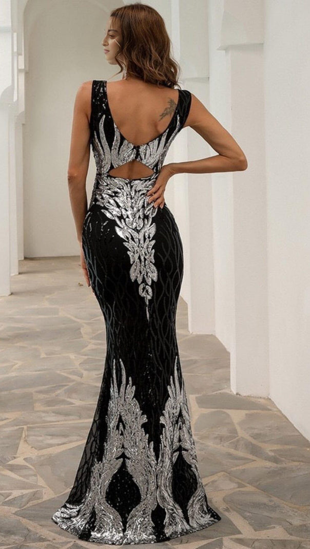 AIIZIE BACKLESS WAIST PERSPECTIVE V-NECK DRESS IN BLACK - product image