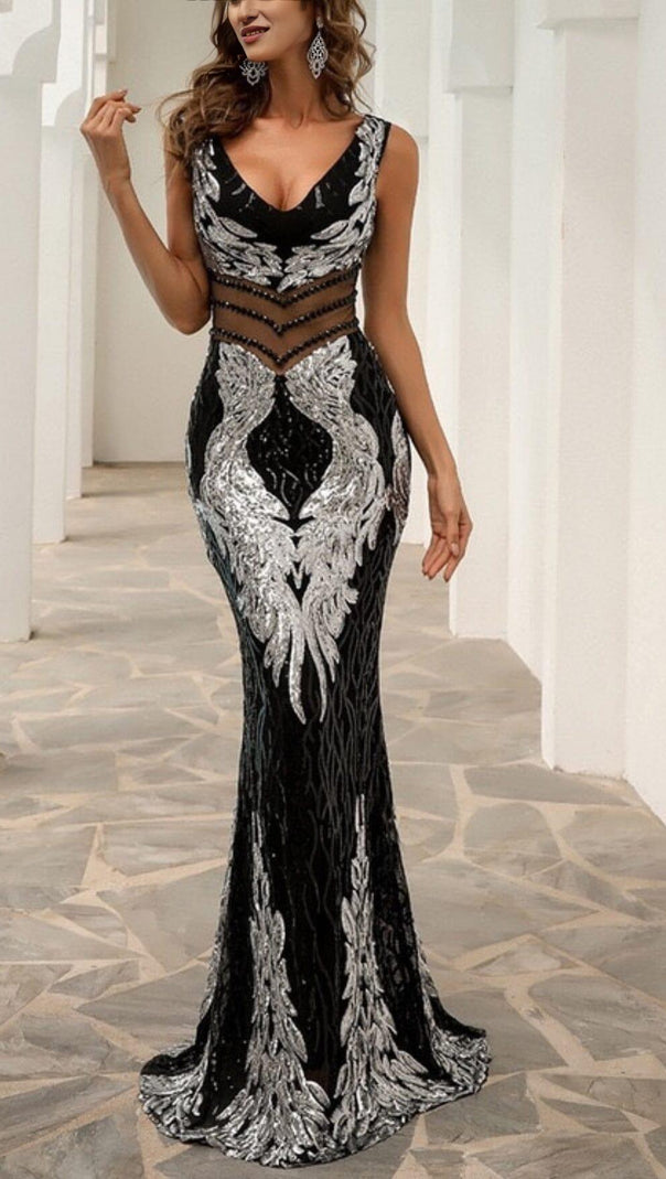 AIIZIE BACKLESS WAIST PERSPECTIVE V-NECK DRESS IN BLACK - product image