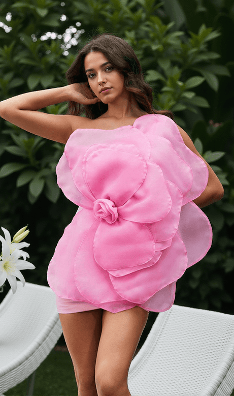 Gannon – Rosa Minikleid mit One-Shoulder-Träger und Blumenmuster