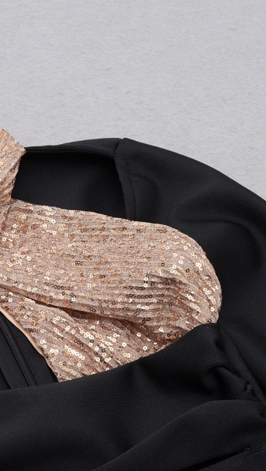 BLACK STITCHED HALTERNECK DESIGN MIDI DRESS