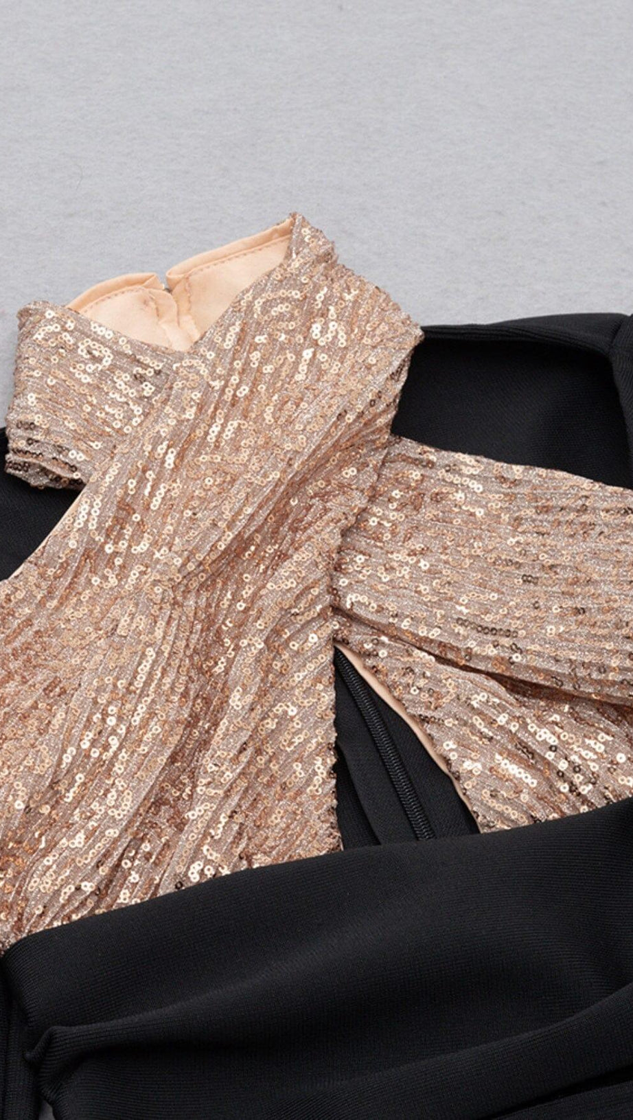 BLACK STITCHED HALTERNECK DESIGN MIDI DRESS