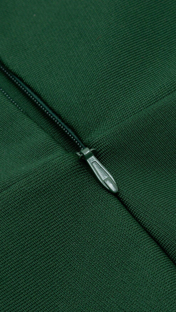 Dunkelgrünes, schmales Midikleid mit Hohlsaum und Spitzennähten