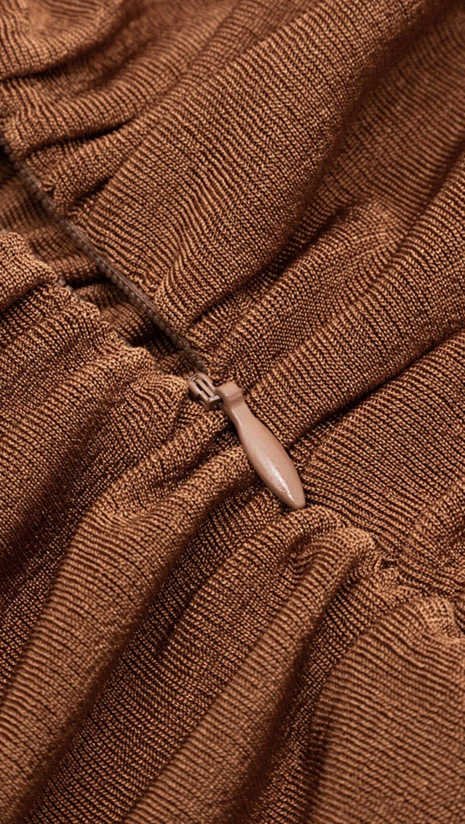 BROWN OFF-THE-SHOULDER PLEATED LONG-SLEEVED MIDI DRESS