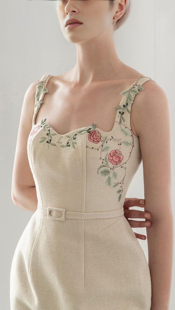 AIIZIE FLOWER EMBROIDERED LINEN SUSPENDER DRESS IN APRICOT - product image