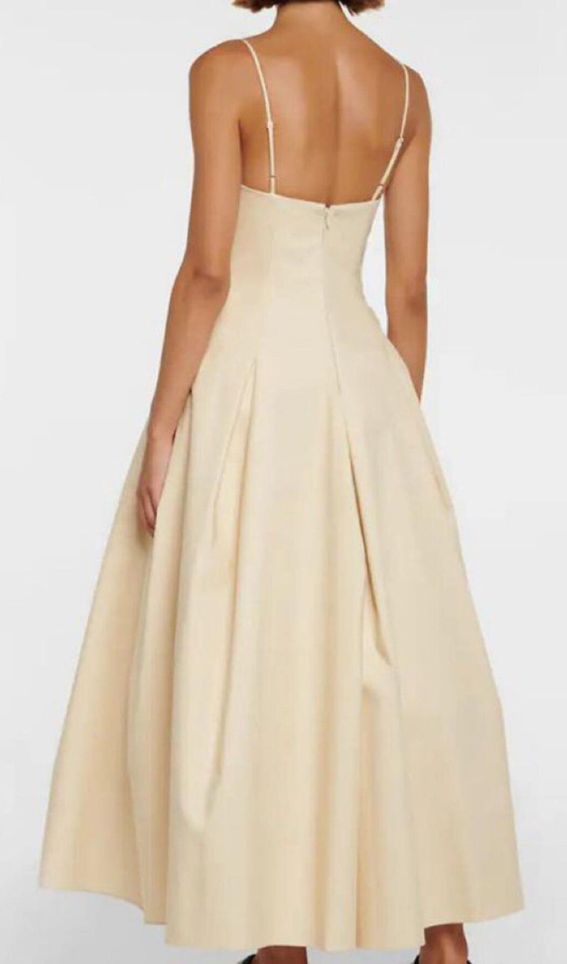 WAIST-TIGHTENING MAXI DRESS IN BEIGE