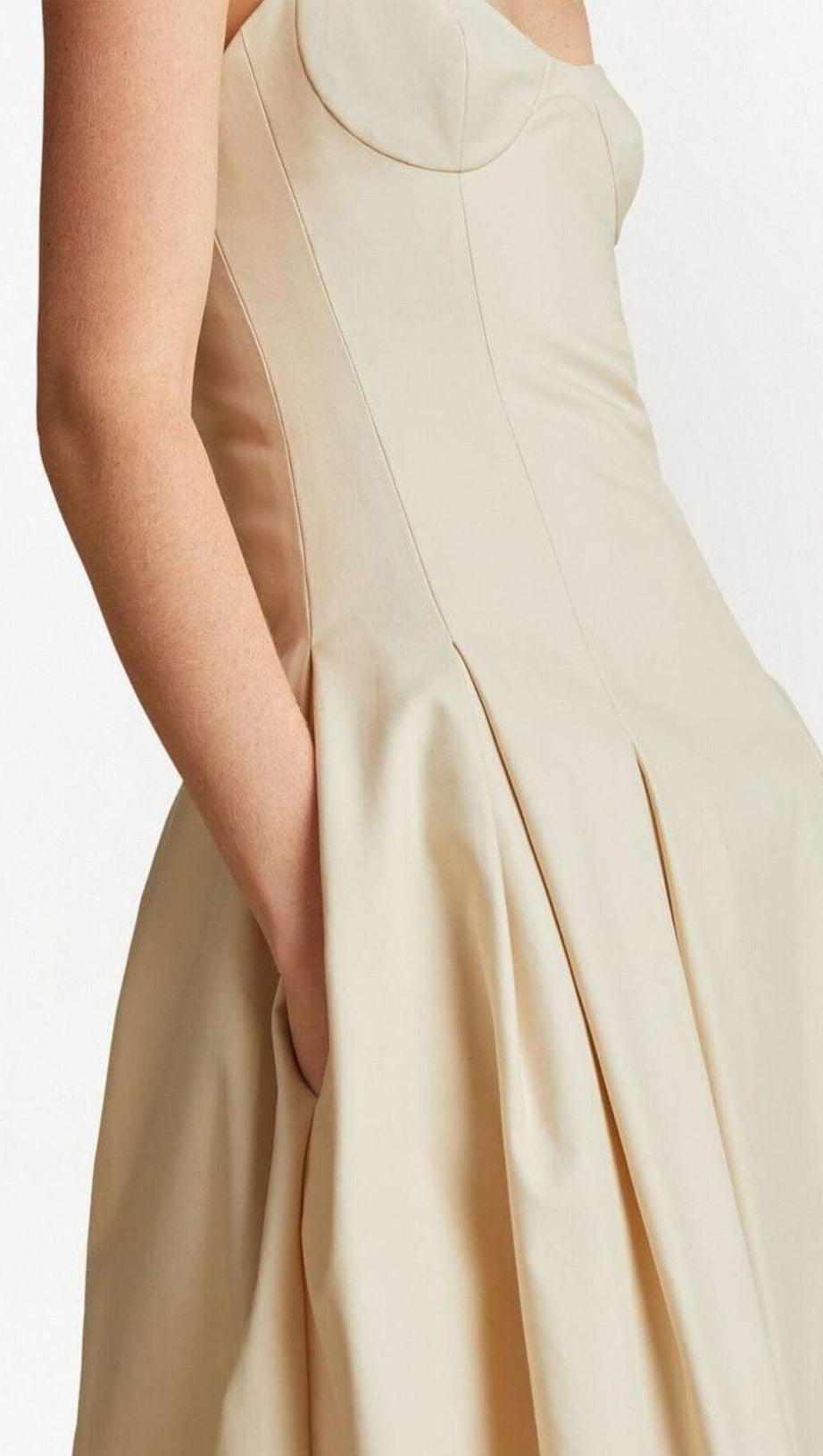 WAIST-TIGHTENING MAXI DRESS IN BEIGE