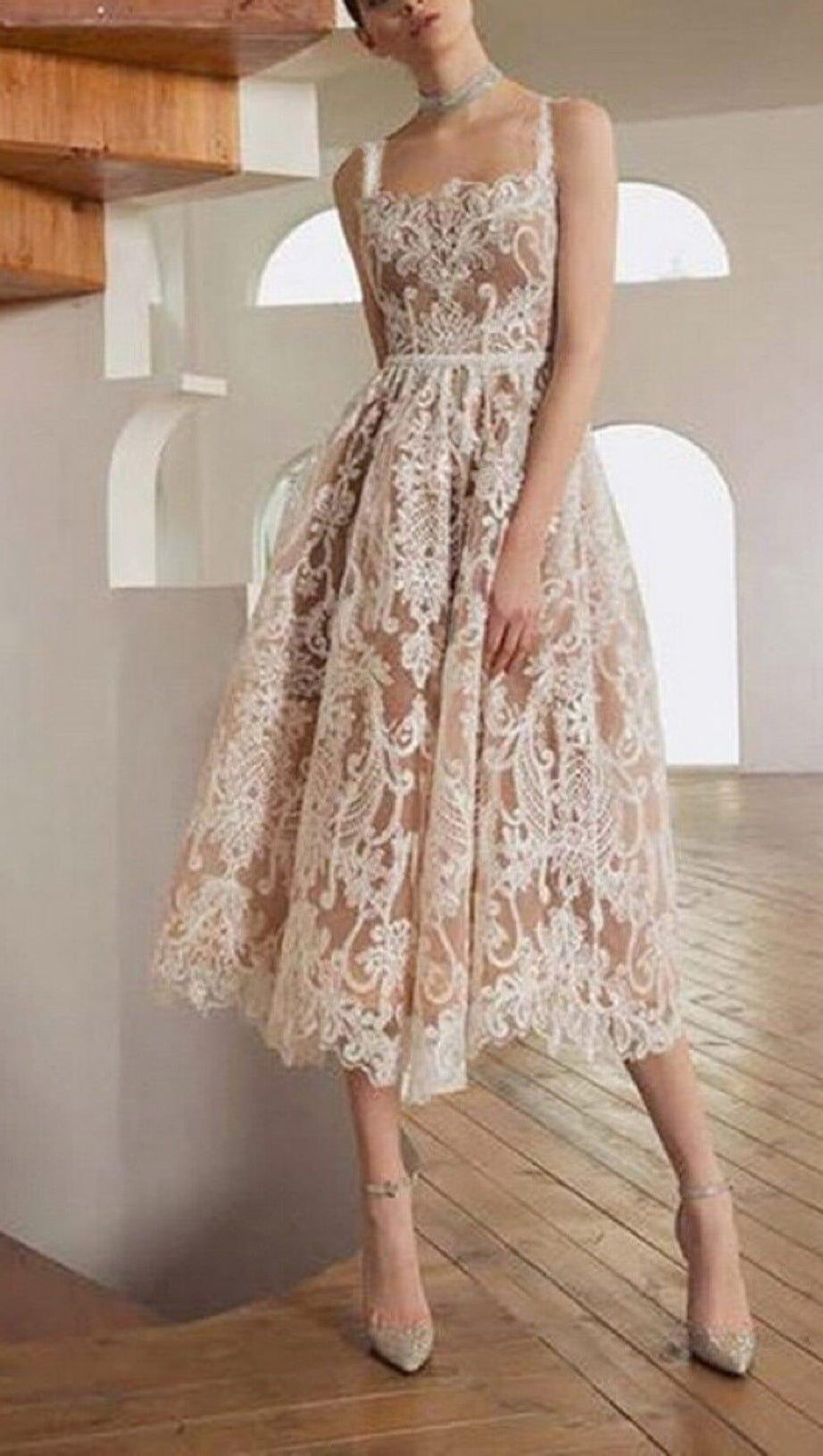 LACE STRAPPY MIDI DRESS IN APRICOT WHITE