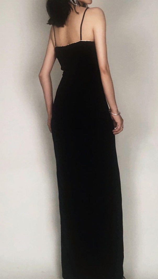 AIIZIE DOUBLE-BREASTED SUSPENDER DRESS IN BLACK - product image