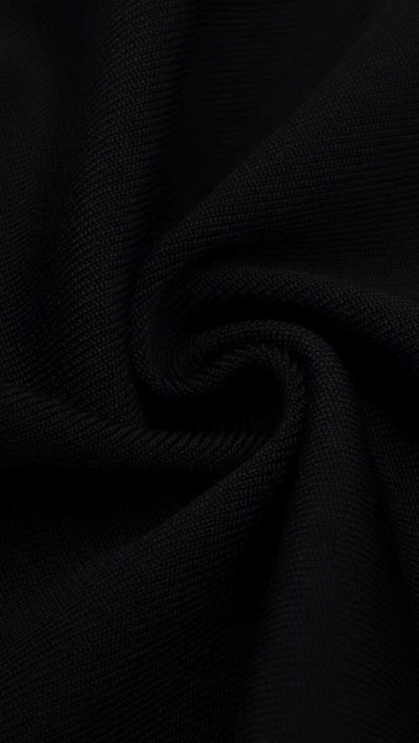 Enges Midikleid mit Netznähten in Schwarz