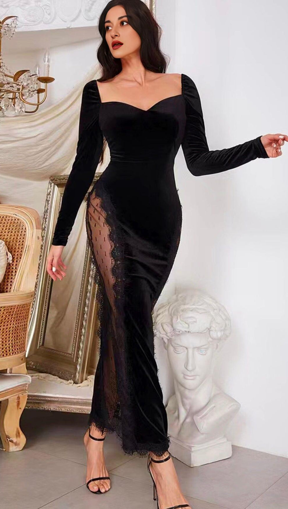 BURGUNDY SQUARE-NECK LACE STITCHED BAG BUTTOCK VELVET MAXI DRESS