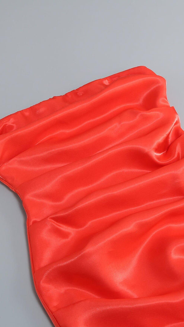 AIIZIE STRAPLESS BOWKNOT MINI DRESS IN RED - product image