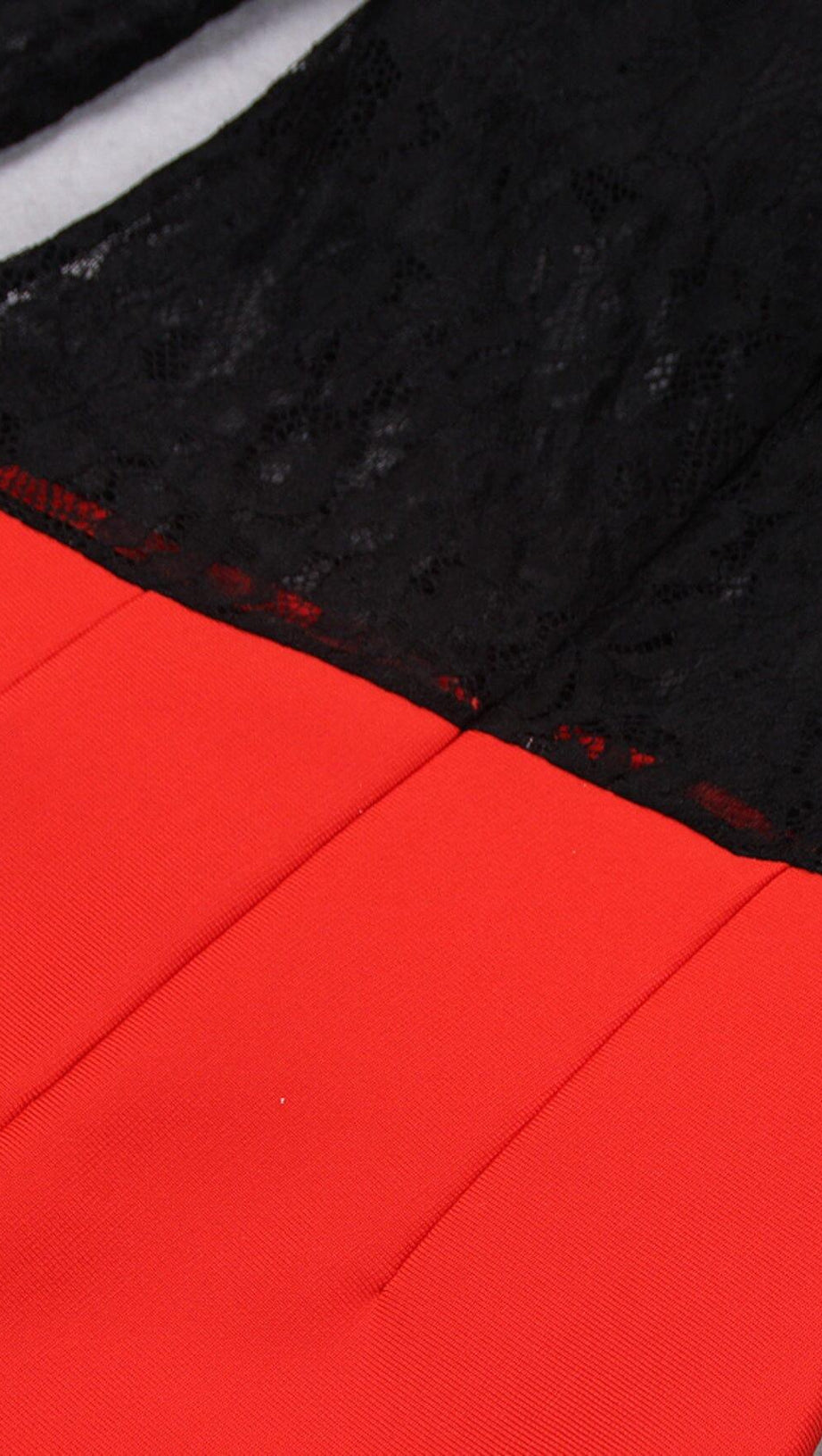 SPLICED LACE FEATHER SLIT DRESS IN BLACK AND RED