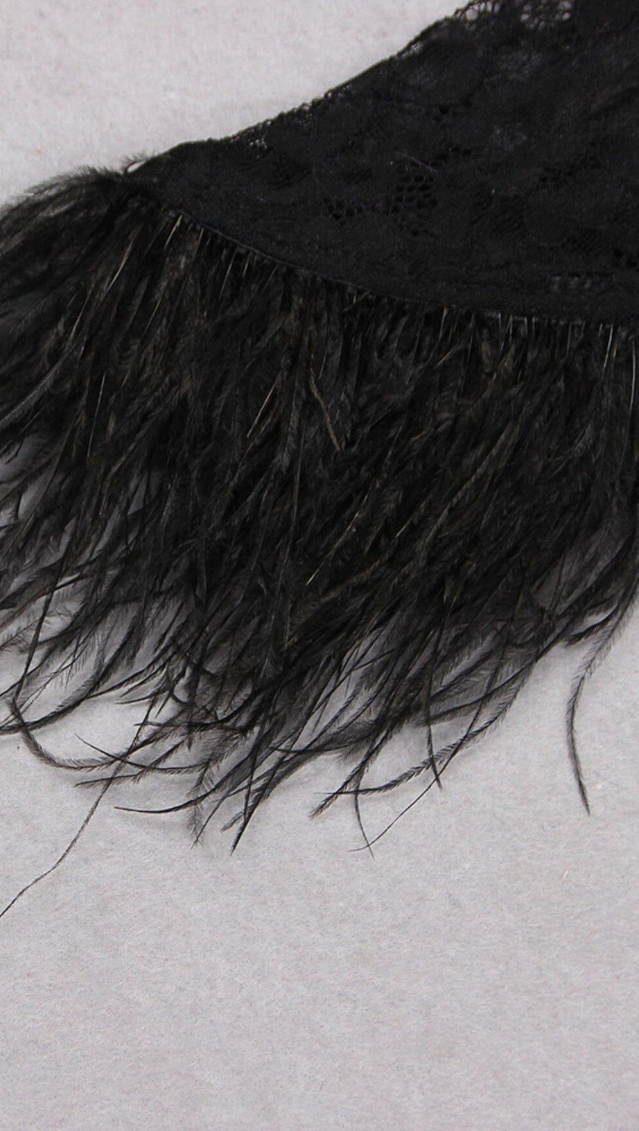 SPLICED LACE FEATHER SLIT DRESS IN BLACK AND RED