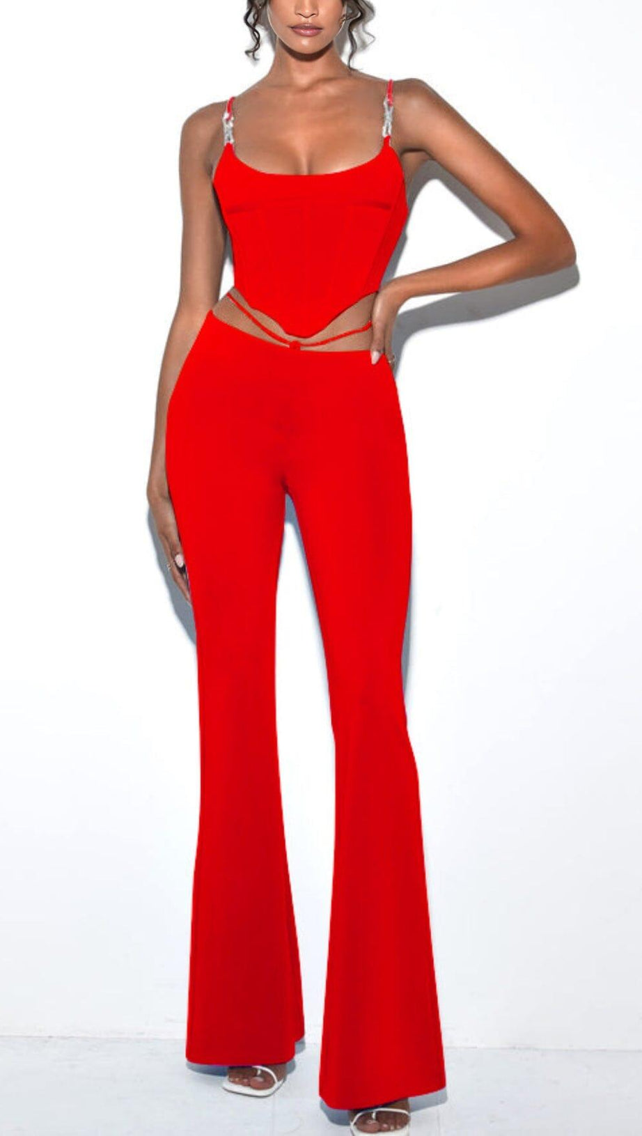 KORSETT-ZWEITEILIGER ANZUG MIT WEITEM BEIN IN ROT