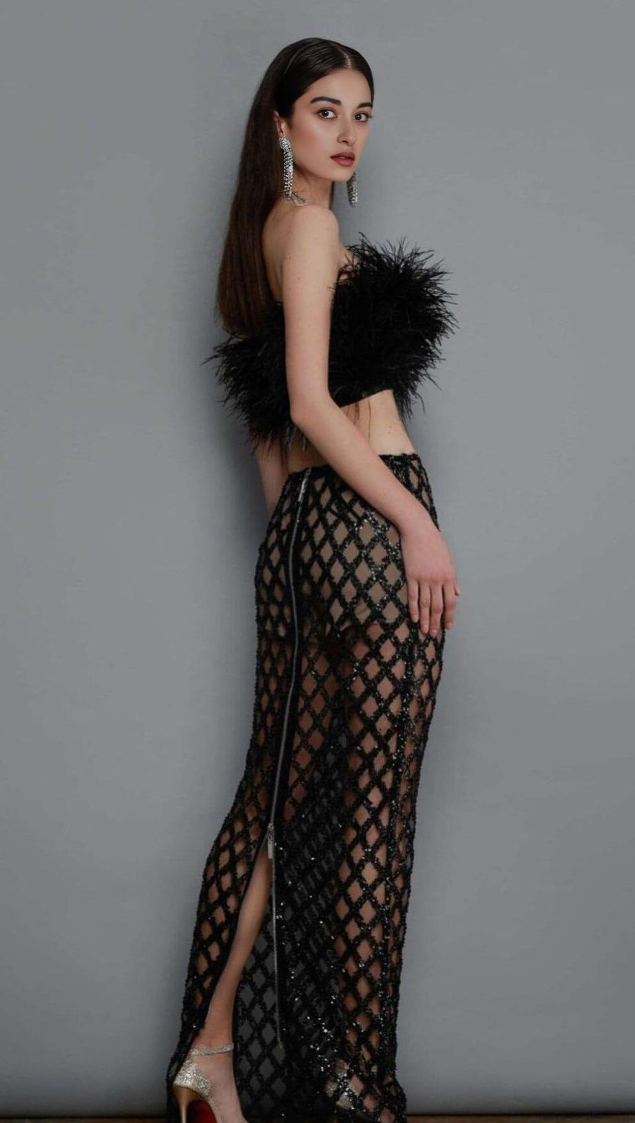 FEATHER SEQUIN TWO PIECE SET IN BLACK