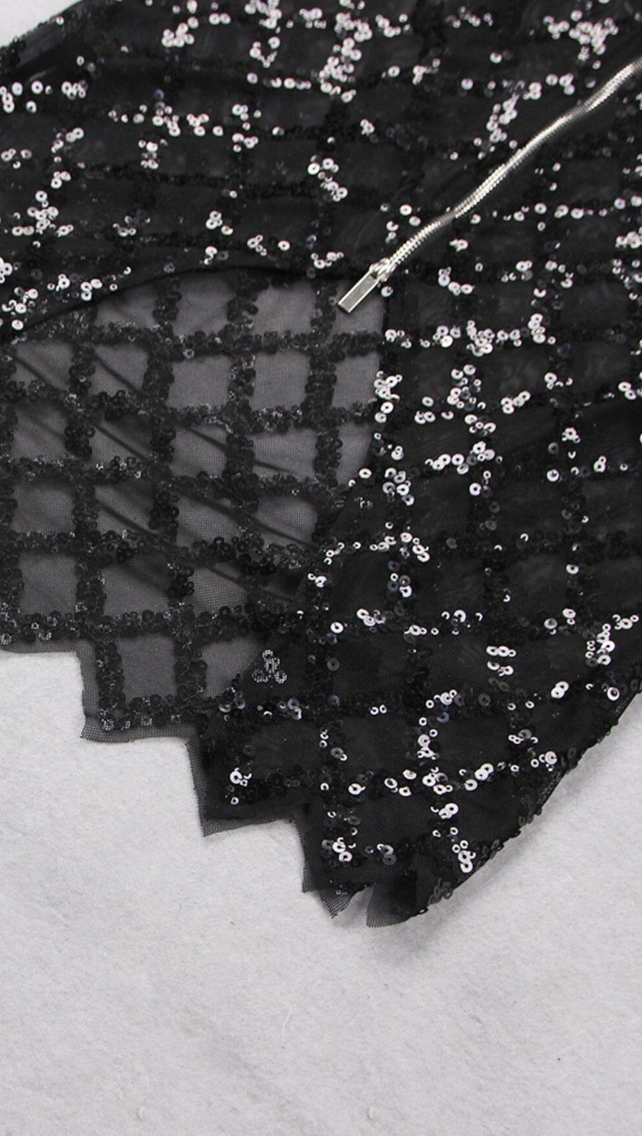 FEATHER SEQUIN TWO PIECE SET IN BLACK
