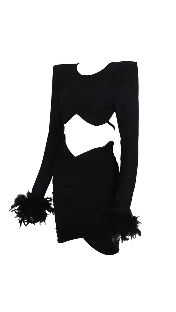 AIIZIE SHOULEDR PAD WAIST BARING FEATHER BLOUSE PLEATED DRESS IN BLACK - product image