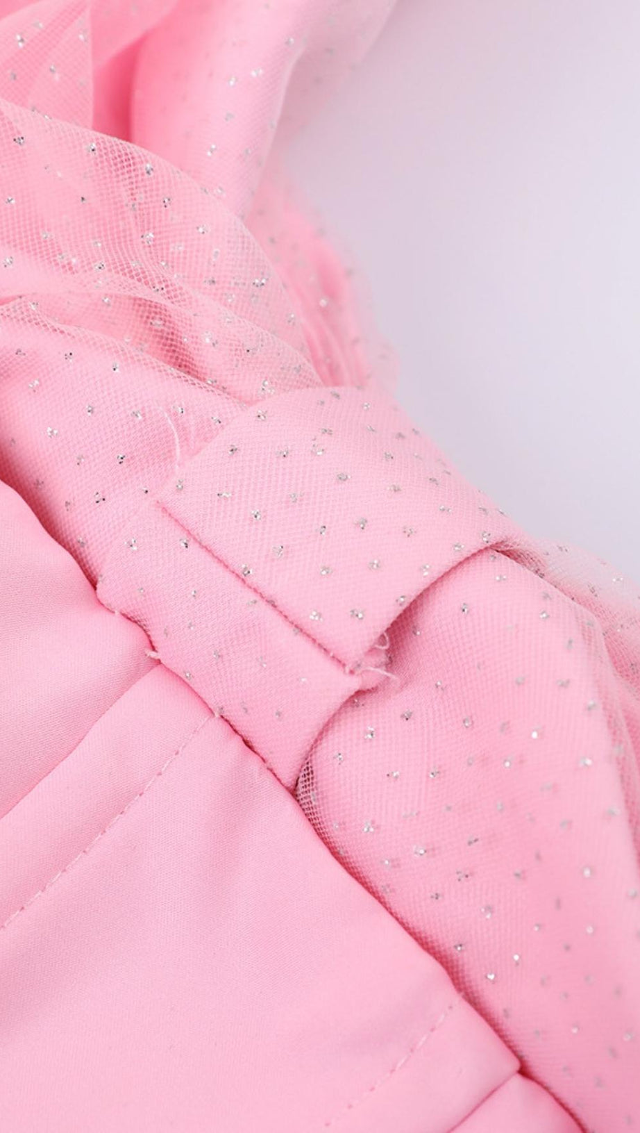 ABITO CORSETTO ROSA CON SPALLE SCOPERTE E FIOCCO