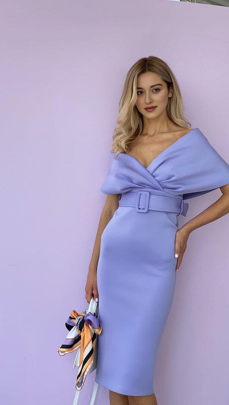 OFF SHOULDER V NECK BODYCON MIDI DRESS IN PURPLE