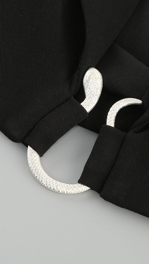 AIIZIE SNAKE BUCKLE WAISTBAND SUIT IN BLACK - product image